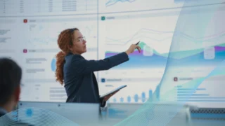 The Future of Data & Analytics: From Data-Focused to Decision-Centric